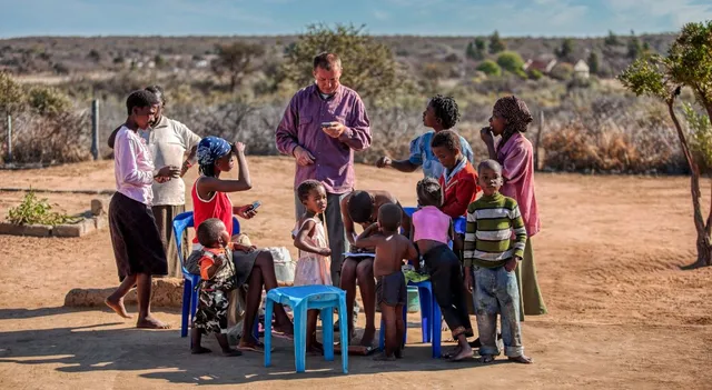 100-renowned-indian-ngo-and-their-visionary-founders-goonj-smile-foundation-and-more