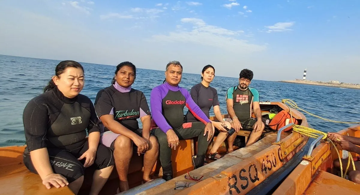 asi-team-begins-underwater-investigation-to-unravel-secrets-of-4000yearold-lost-city-of-dwarka