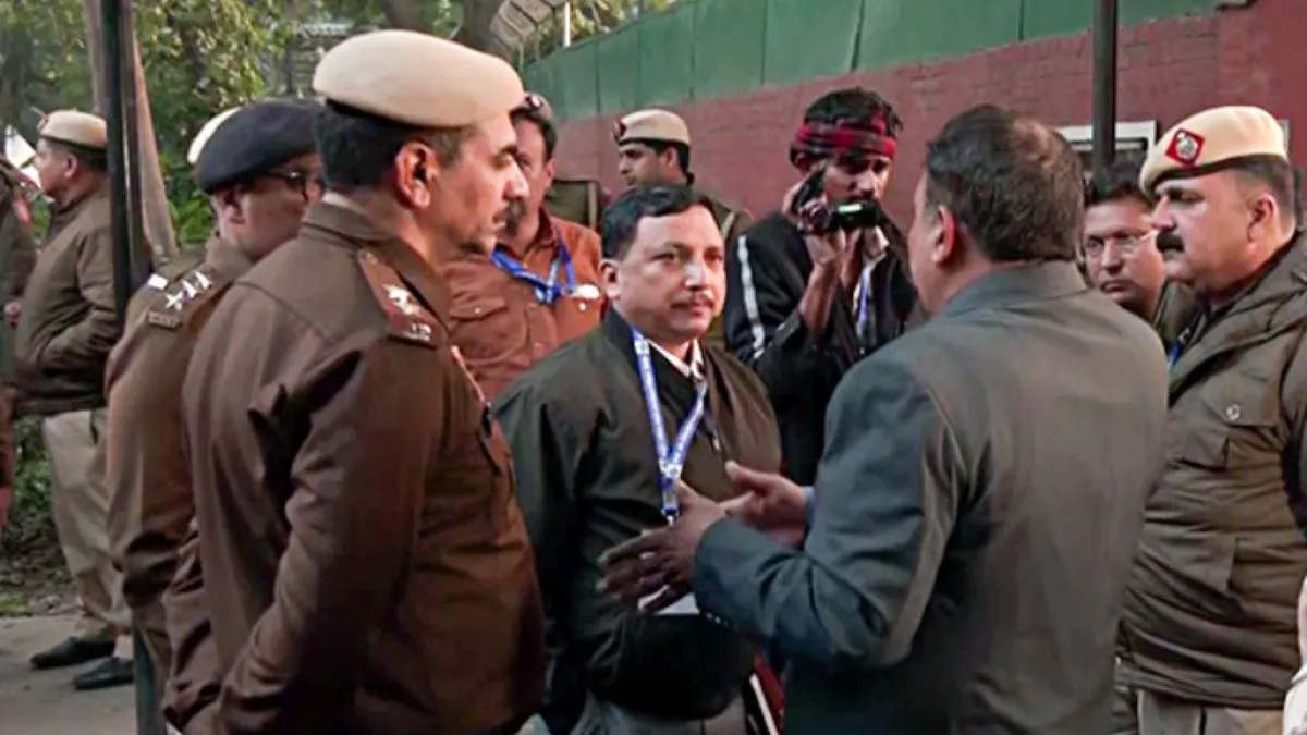 punjab-police-faces-major-reshuffle-21-ips-officers-including-seven-ssps-transferred-with-immediate-effect