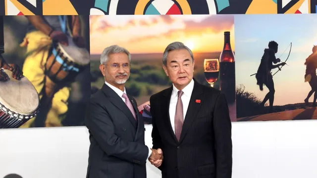 india-s-jaishankar-and-china-wang-yi-meet-in-johannesburg-key-talks-on-kailash-mansarovar-and-flight-connectivity-details