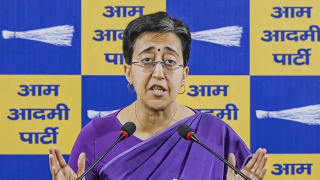 atishi-criticises-bjp-for-breaking-promises-slams-cm-rekha-gupta-for-not-passing-rs-2500-scheme-for-women