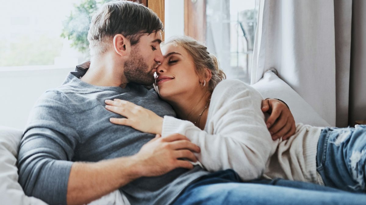 zodiac-signs-who-like-physical-touch