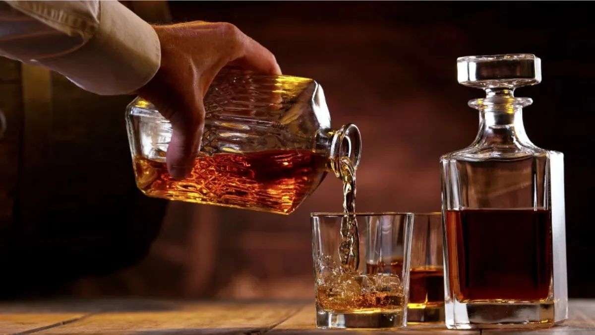 will-jammu-kashmir-ban-liquor-mehbooba-muftiled-pdp-pushes-for-prohibition