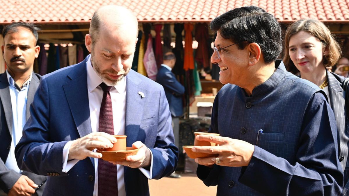 india-and-uk-agree-to-resume-free-trade-agreement-talks-amid-us-tariff-war-why-it-matters-for-new-delhi