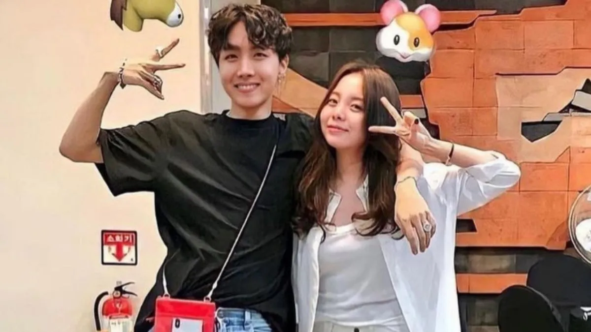 bts-jhope-sister-jiwoo-jokes-about-family-favouritism-towards-rapper-hobi-dad-reacts