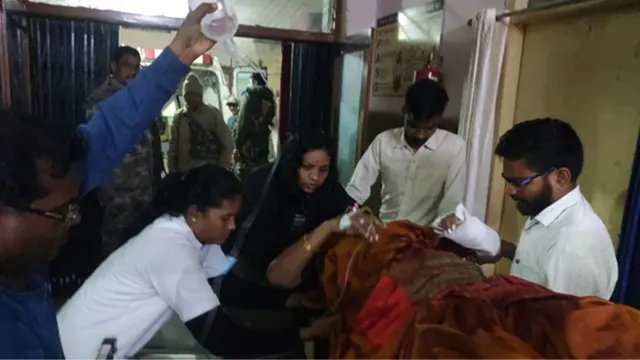 jharkhand-jmm-mp-mahua-manjhi-family-injured-in-cartruck-collision-at-nh-75-shifted-to-rims-ranchi