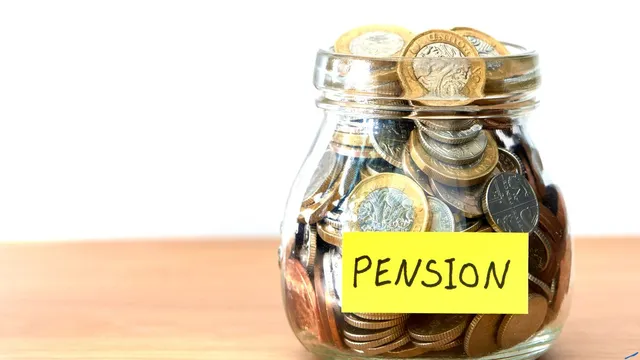 government-plans-universal-pension-scheme-for-all-including-unorganised-workers-report