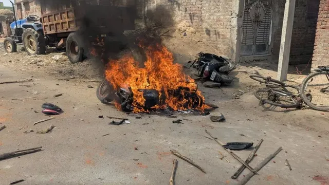 hazaribagh-communal-clash-erupts-over-loudspeaker-on-mahashivratri-bjp-blames-bangladeshi-infiltrators