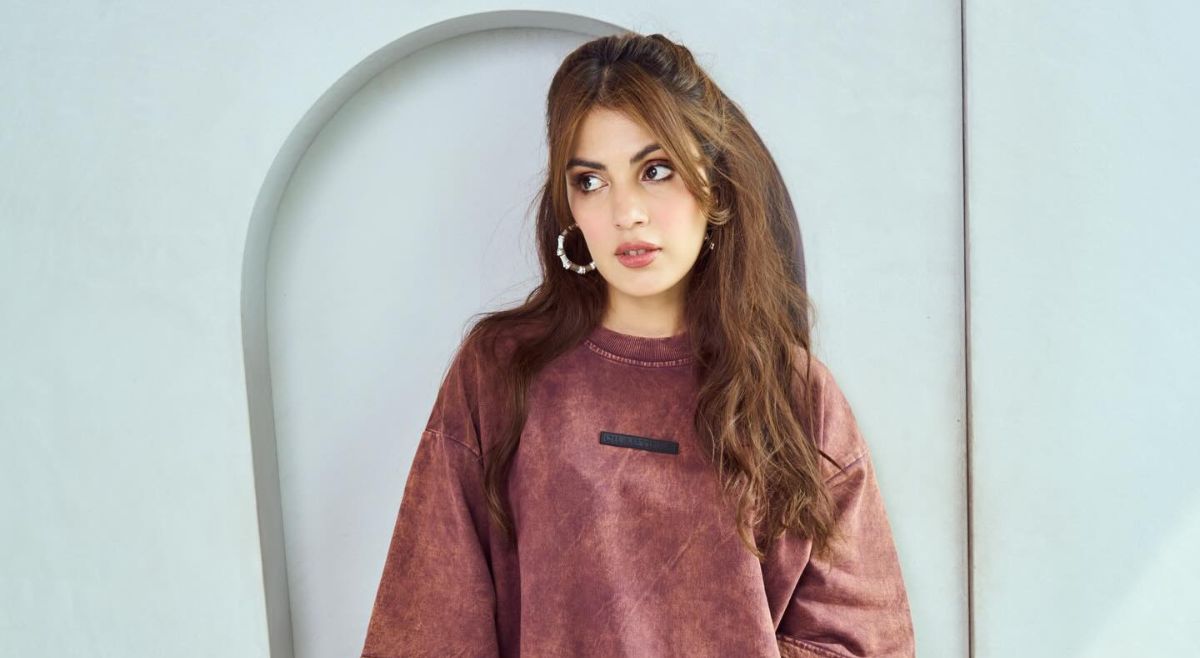 Rhea Chakraborty Net Worth