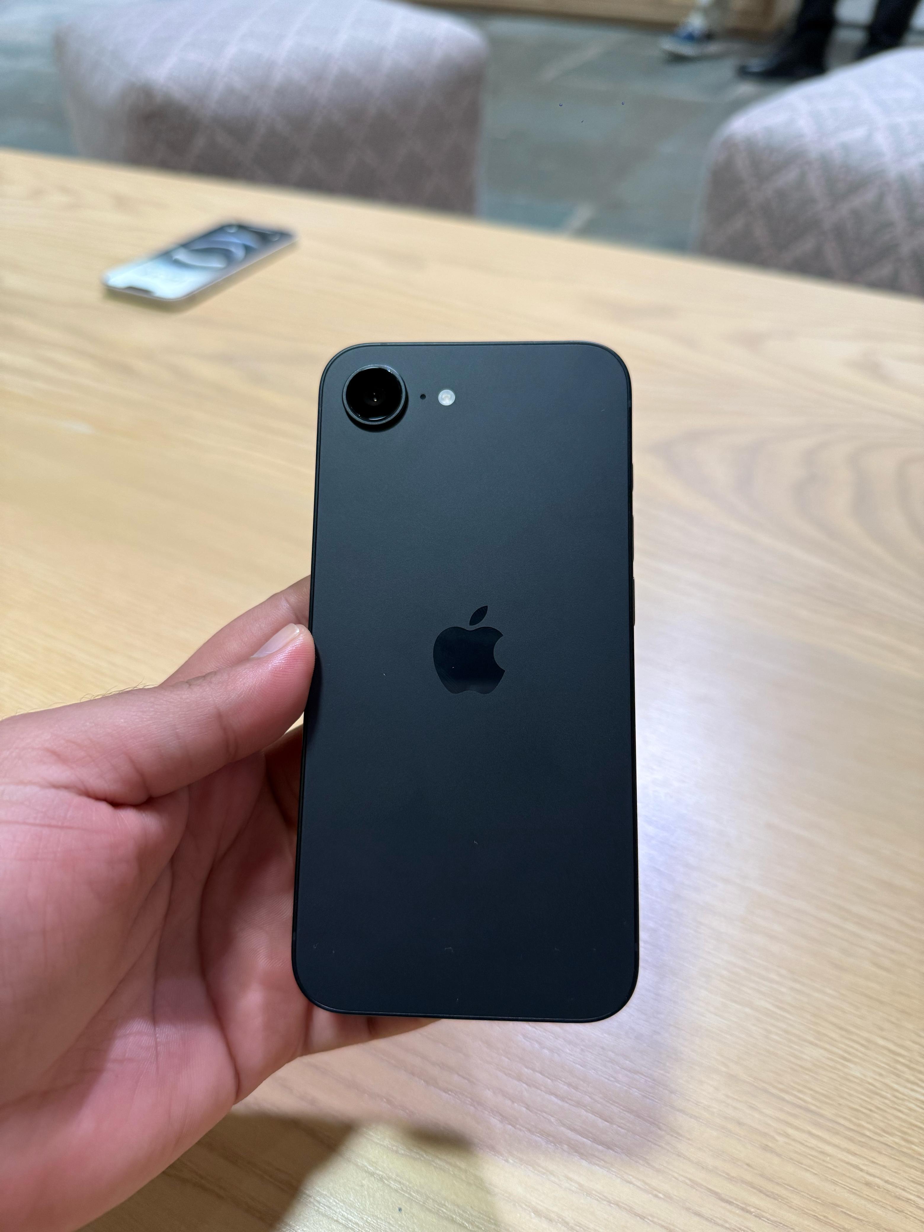 WhatsApp-Image-2025-02-28-at-2