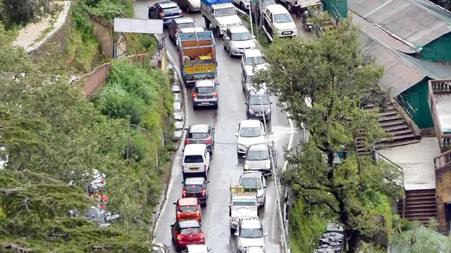shimla-green-tax-will-charge-cars-bikes-with-money-as-shimla-municipal-corporation-plans-new-tax