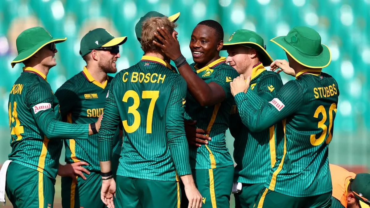 south-africa-qualify-for-icc-champions-trophy-2025-semi-final-england-bowled-out-for-179-runs-sa-vs-eng-match-scorecard-national-stadium-karachi