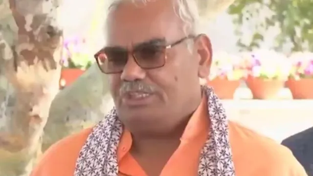 akbar-was-rapist-aurangzeb-killed-hindus-rajasthan-minister-questions-glorification-of-mughals-in-school-curriculum-watch