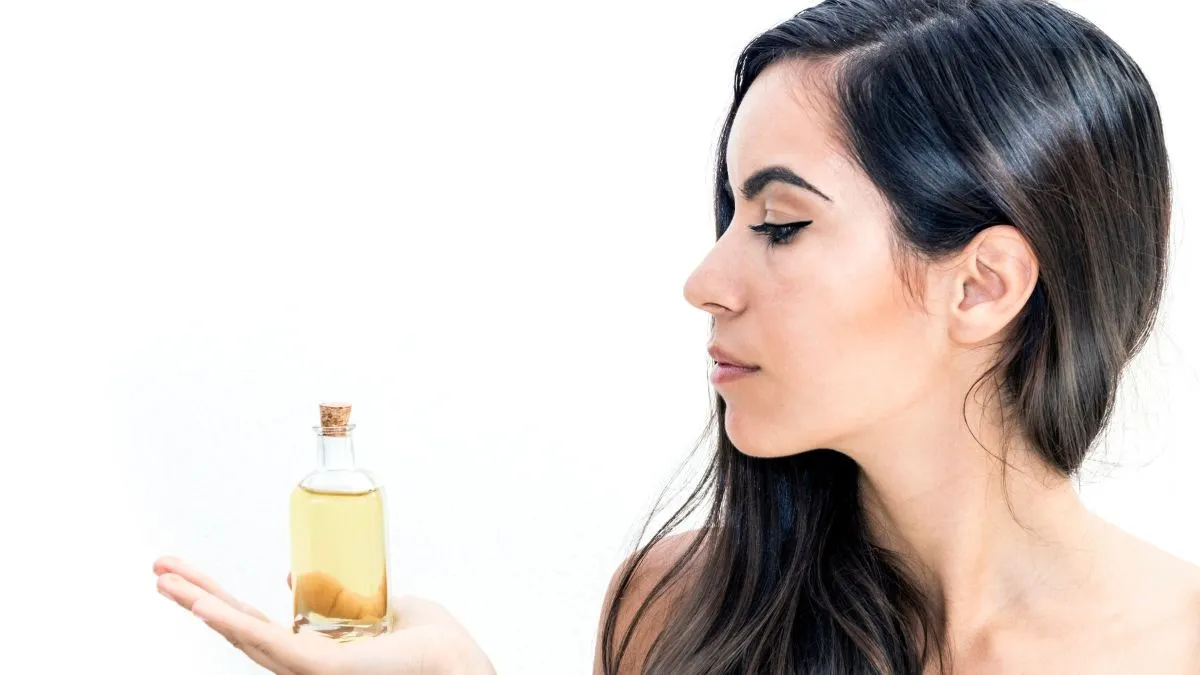 4-easy-ways-to-choose-the-best-hair-oil-for-your-tresses