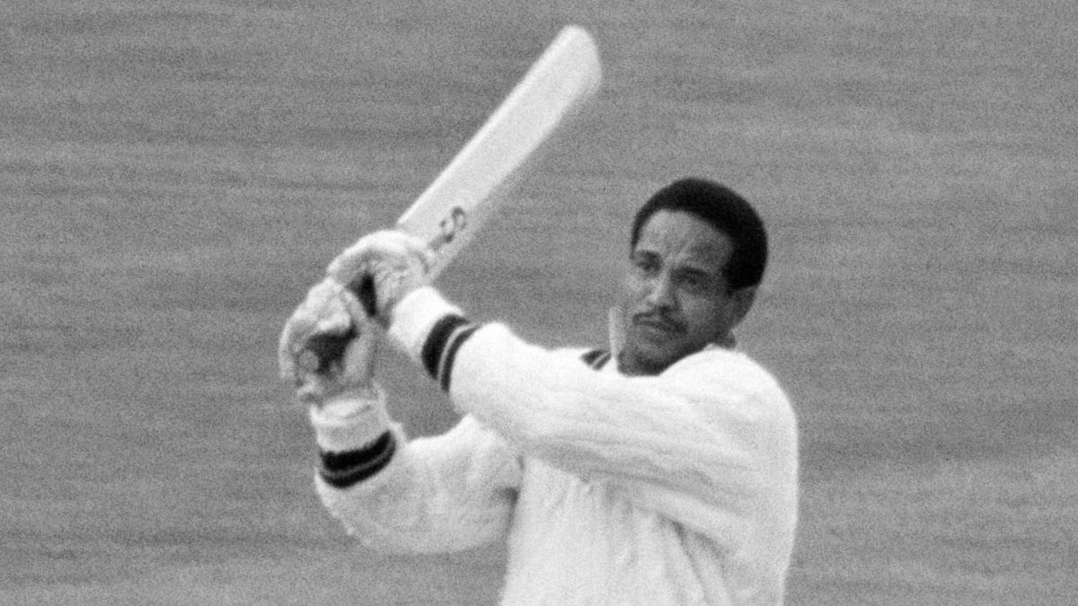 top 10 most expensive bats in the world (2)