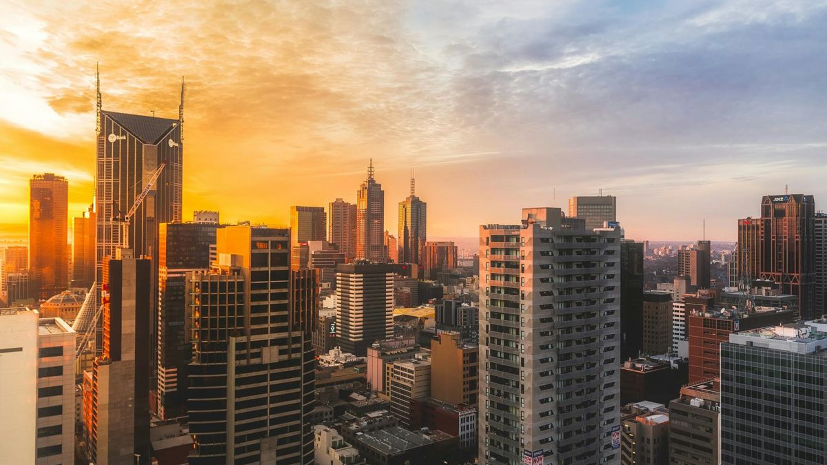 bengaluru-real-estate-knight-frank-report-most-expensive-city-mumbai-delhi-property-rates