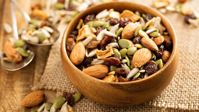 5-simple-tips-to-identify-fresh-and-good-quality-of-nuts-or-dry-fruits