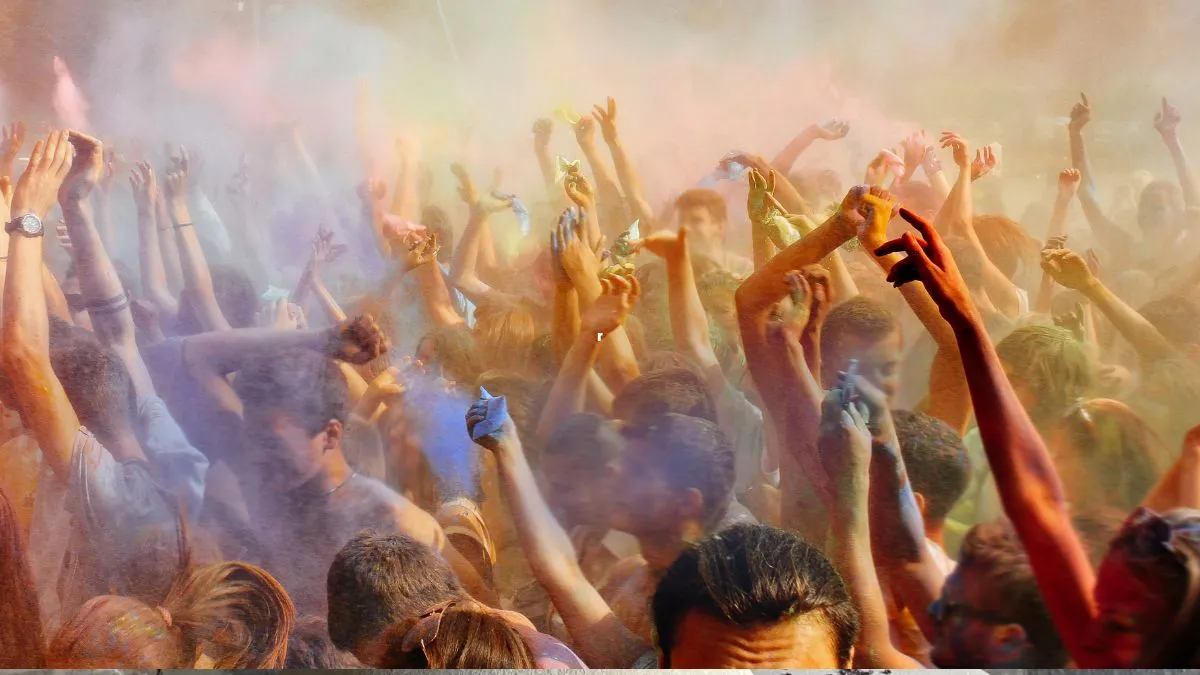 holi-2025-events-in-delhincr-best-places-to-celebrate-festival-of-colours-in-noida-gurugram-and-delhi