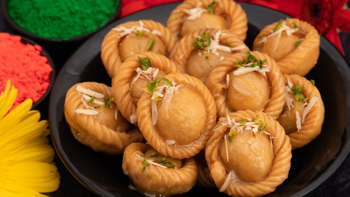 tips to make crispy gujiya