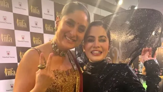 when-urfi-javed-met-kareena-kapoor-khan-at-iifa-mein-behosh-hone-wali-thi-see-viral-pic