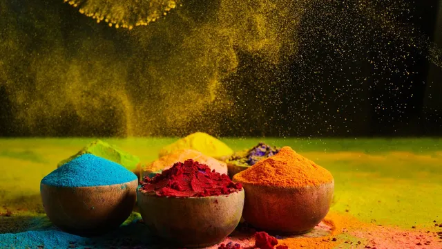 holi-2025-easy-ways-to-make-natural-colours-with-flowers-at-home-to-celebrate-the-festival