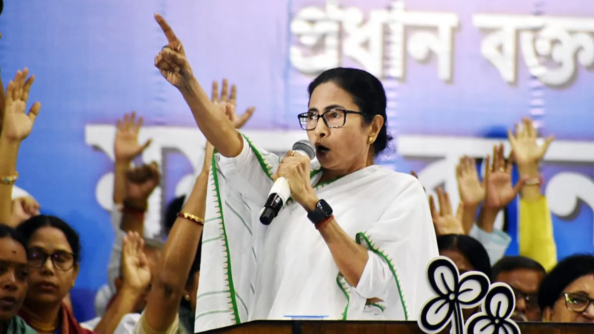 mamata-banerjee-suvendu-adhikari-tmc-bjp-west-bengal-assembly-showdown-communal-politics-ramzan-month-west-bengal-news-update