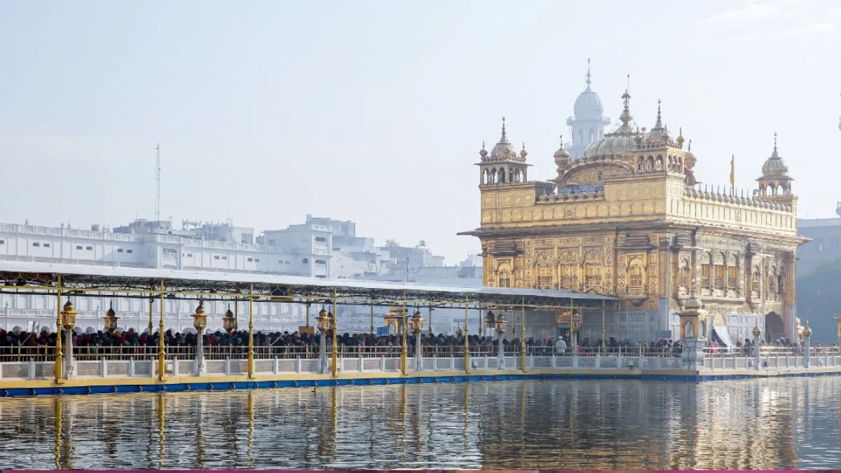 punjab-man-attacks-devotees-with-rod-inside-golden-temple-in-amritsar-five-injured-one-critical