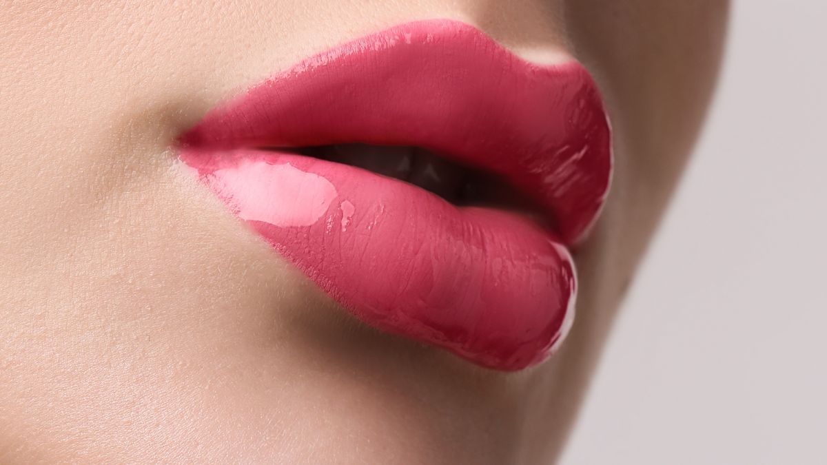 tips to achieve plump lips