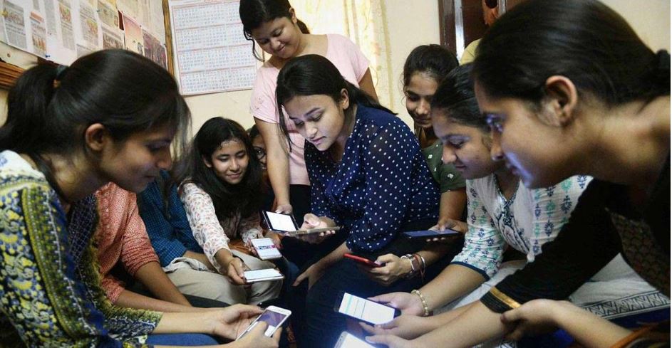 neet-pg-2025-exam-date-out-announcement-for-conduct-two-shifts-examination-aspirants-demand-one-nation-one-exam-check-details-here