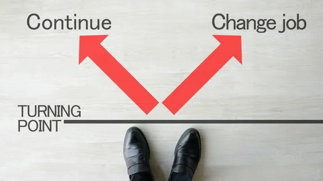 4-signs-you-need-to-change-your-job-immediately