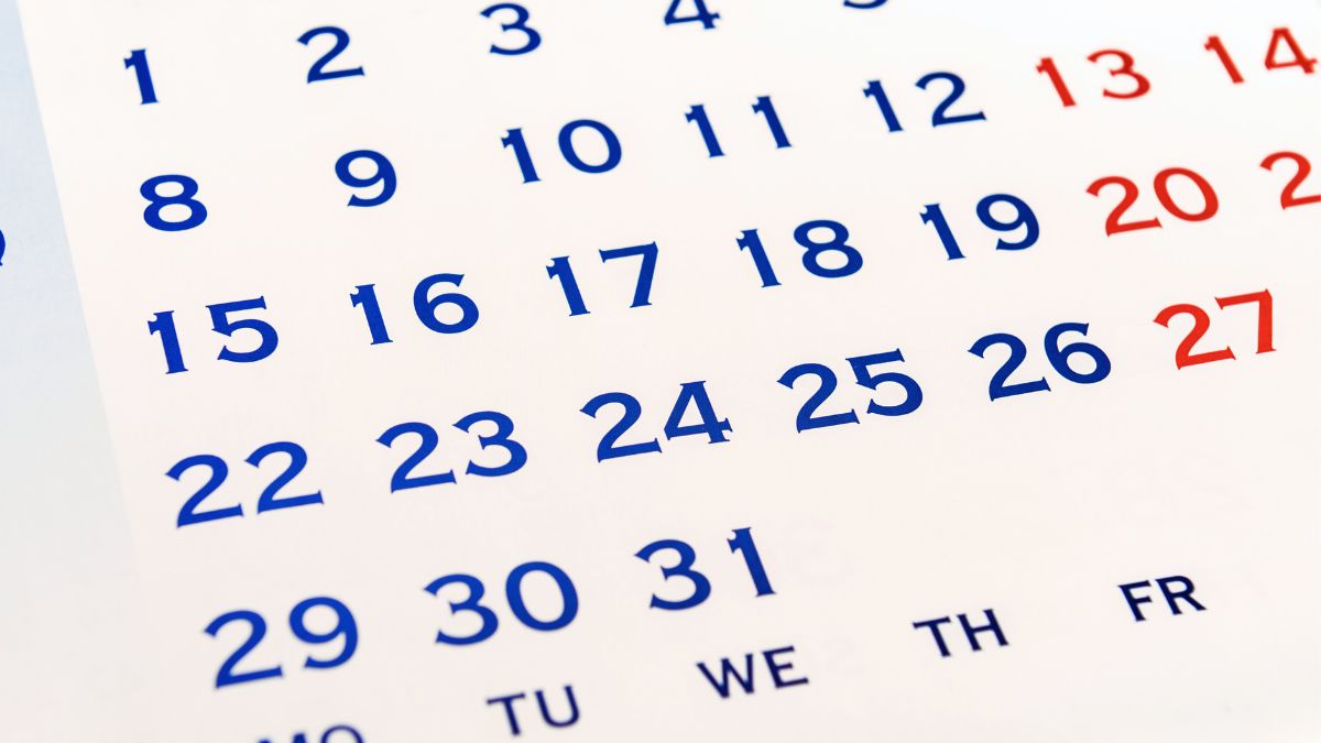 lucky-directions-to-put-calendar