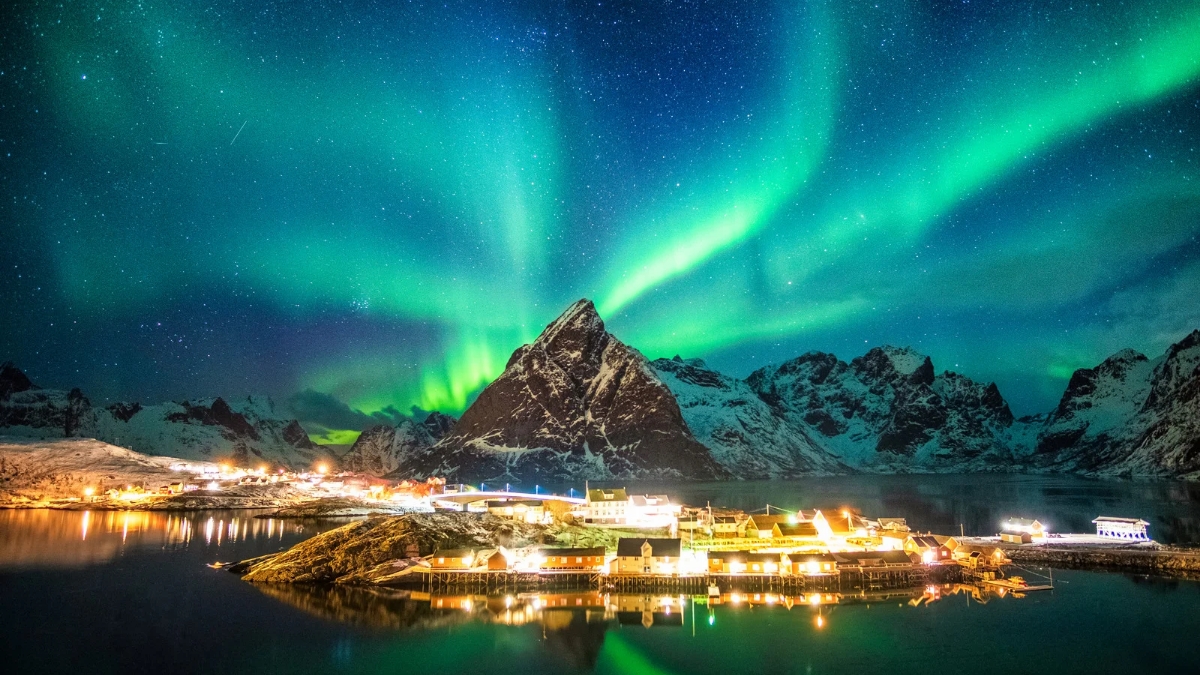 top 10 places on earth where sun never sets 2
