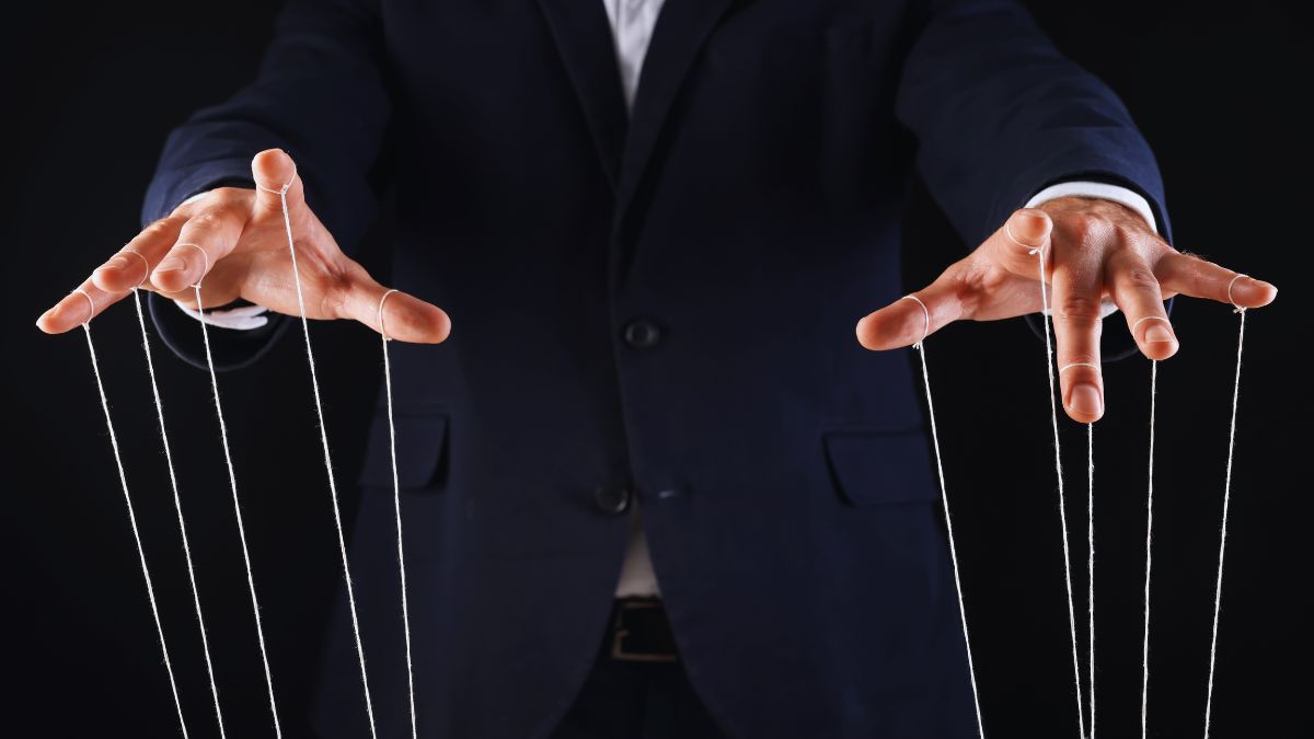 manipulative-people-birth-dates