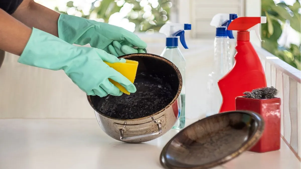 5-simple-tips-to-remove-burnt-stains-from-your-utensils