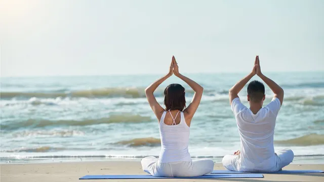 up-govt-to-develop-1000-yoga-parks-launch-week-long-celebrations-for-10th-international-yoga-day