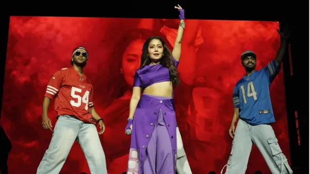 sponsors-ran-away-with-all-money-neha-kakkar-claims-she-performed-for-free-in-melbourne