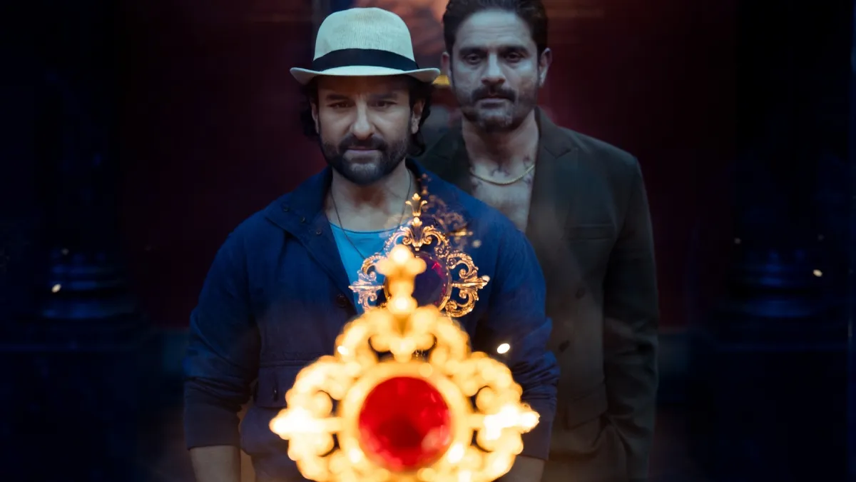 jewel-thief-on-ott-when-and-where-to-watch-saif-ali-khan-jaideep-ahlawat-upcoming-action-thriller-movie-netflix-ott-news