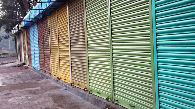 navratri-2025-this-madhya-pradesh-district-imposes-complete-ban-on-meat-fish-eggs-for-nine-days