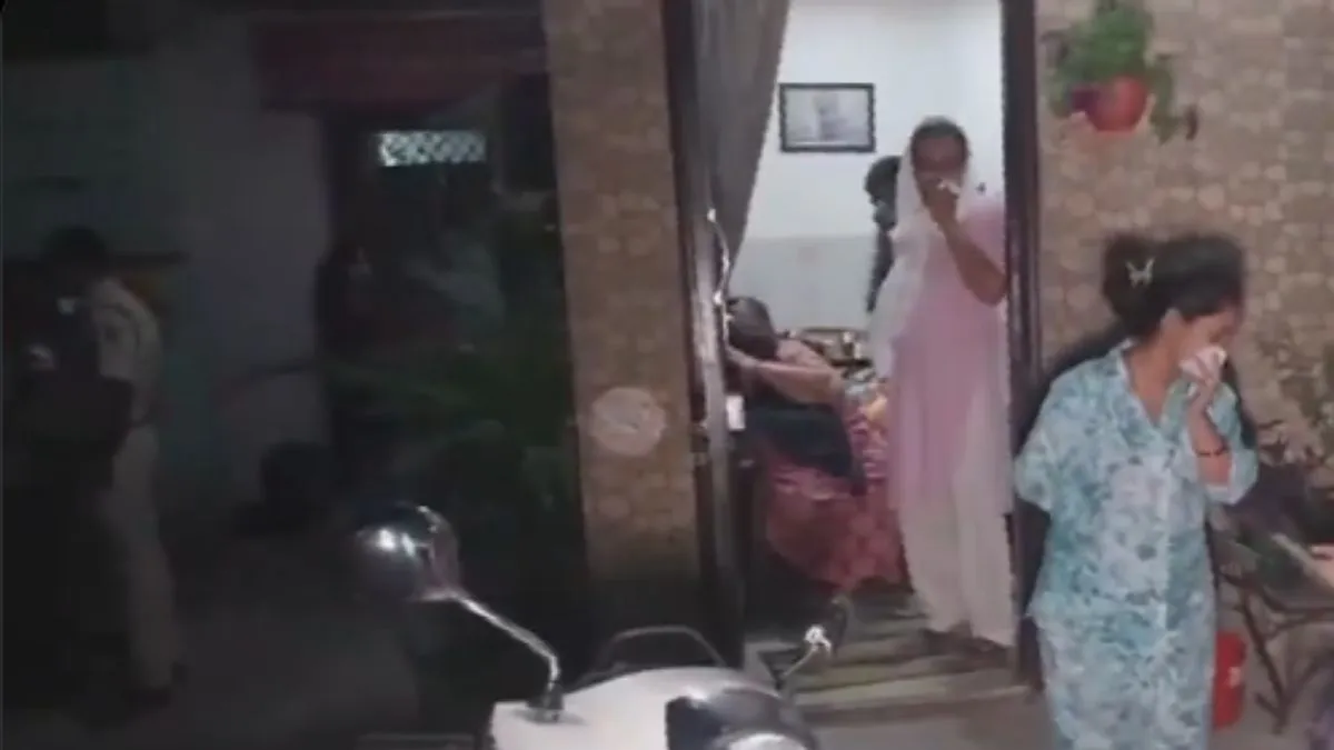 shahdara-shocker-womans-body-found-wrapped-in-blanket-inside-bed-box-in-delhis-vivek-vihar-homeowner-under-lense