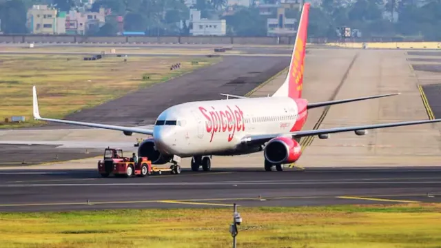 spicejet-returns-to-dehradun-airport-after-two-years-resumes-services-for-these-four-major-cities