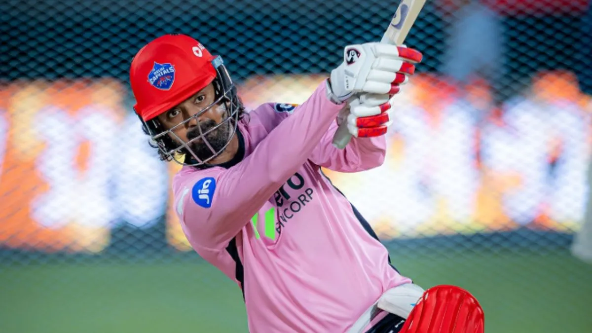 dc-vs-srh-toss-ipl-2025-kl-rahul-sunrisers-hyderabad-vs-delhi-capitals-visakhapatnam-stadium-pitch-report