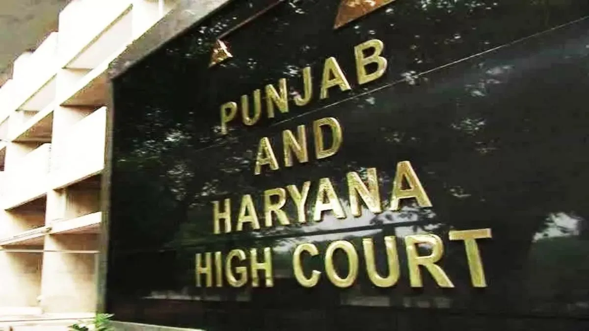 high-court-issues-notice-to-haryana-government-centre-ec-over-violation-limit-on-number-of-ministers