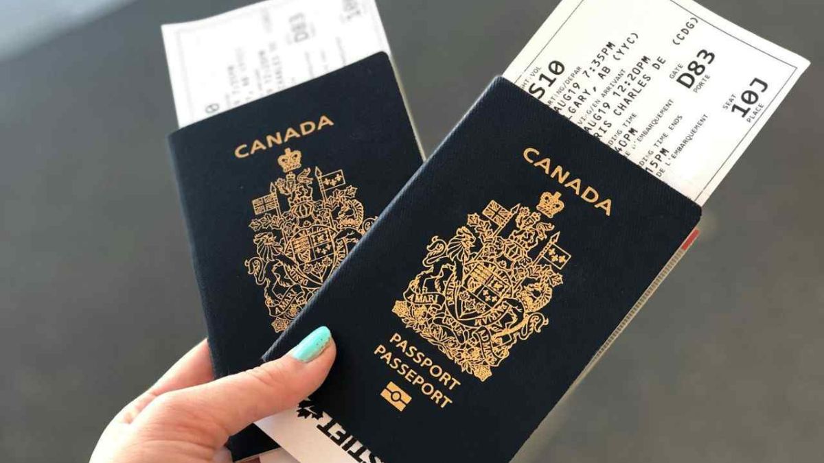 Canadian passports