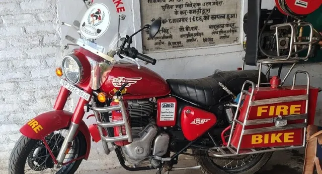 jalaun-news-bullet-fire-bikes-with-60-l-water-tanks-to-combat-blaze-in-narrow-lanes-of-city