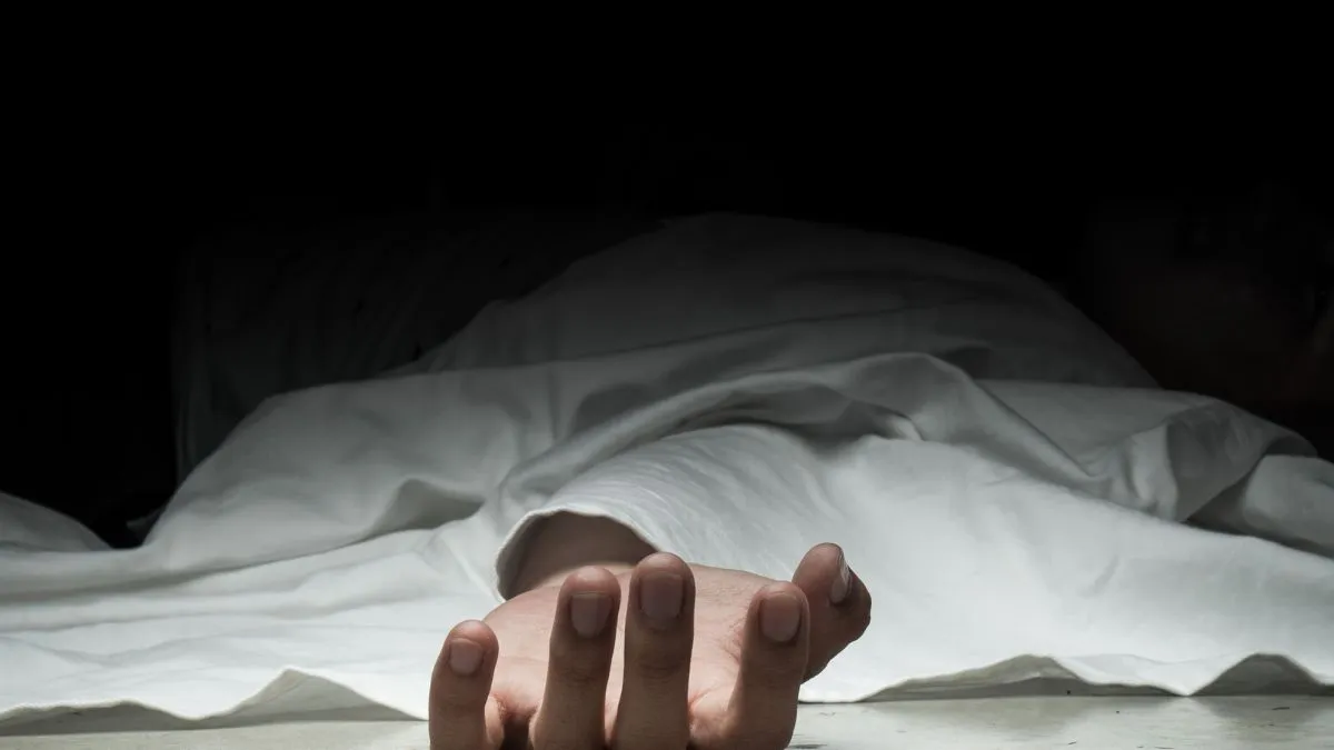 mp-news-eight-villagers-die-after-inhaling-toxic-gas-inside-well-in-khandwa-district