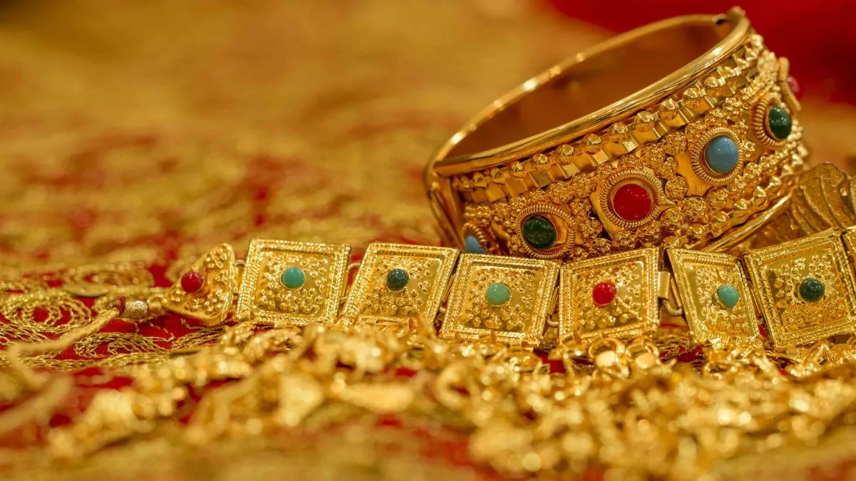 can-customs-confiscate-your-personal-jewellery-at-airports-heres-what-delhi-hc-ruled