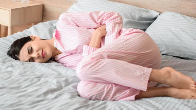 how-do-lifestyle-factors-such-as-stress-diet-and-sleep-affect-your-menstrual-cycle-expert-insights