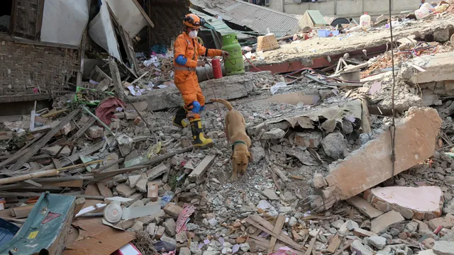 indias-swift-aid-in-myanmar-earthquake-crisis-wins-praise-from-locals-and-diasporas