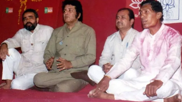 manoj-kumar-dies-pm-modi-pays-tributes-shares-his-unseen-memorable-pictures-with-legendary-actor