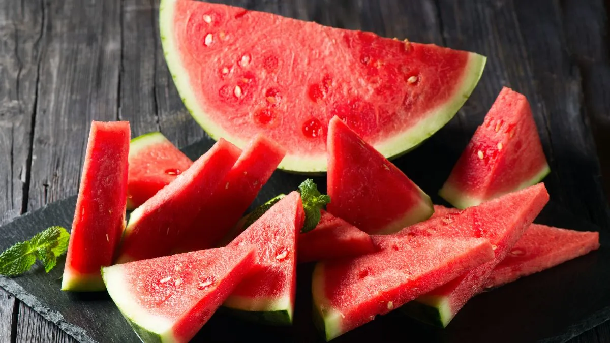 avoid-drinking-water-after-eating-these-5-fruits